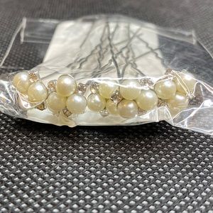 Silver Pearl & Rhinestone Hair Pins